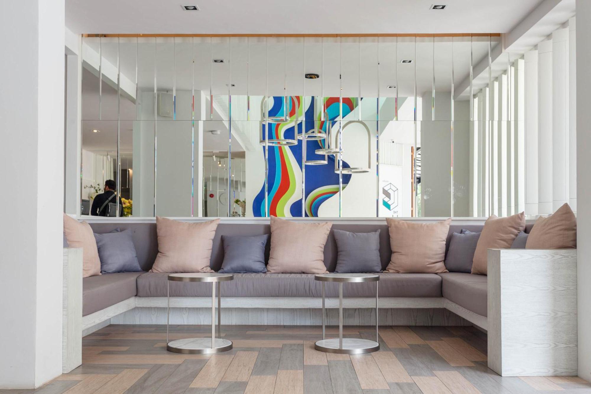 The Bloc Hotel Phuket - Sha Extra Plus Patong Exterior foto