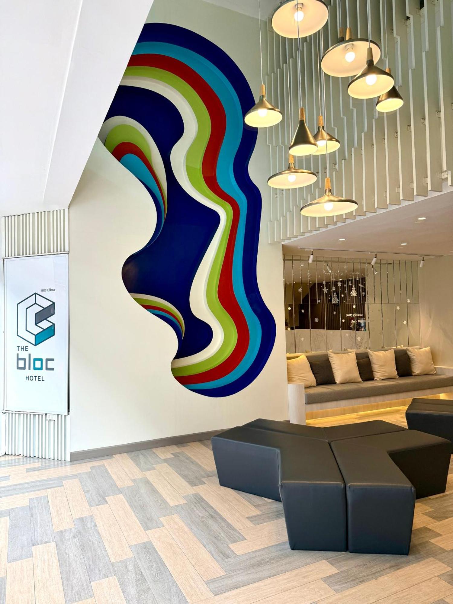 The Bloc Hotel Phuket - Sha Extra Plus Patong Exterior foto