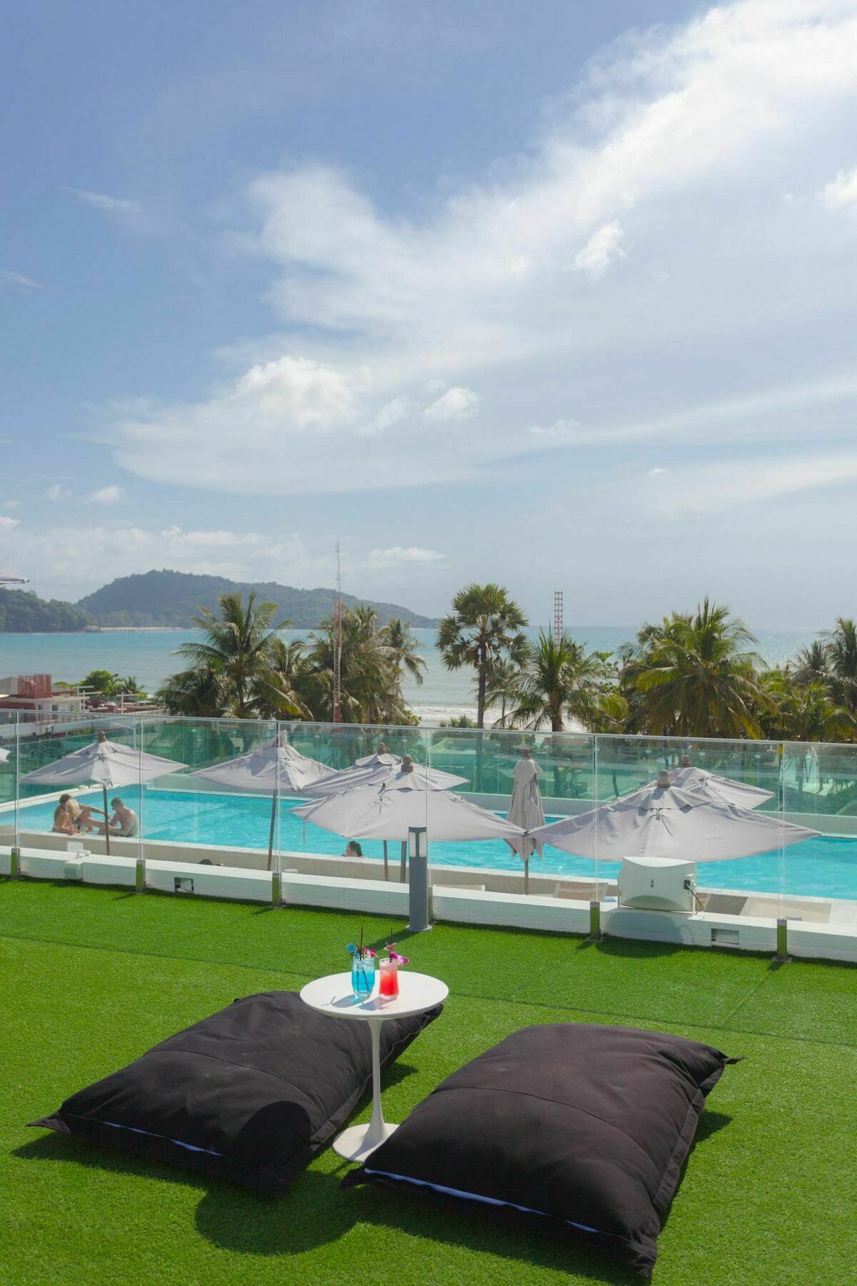 The Bloc Hotel Phuket - Sha Extra Plus Patong Exterior foto