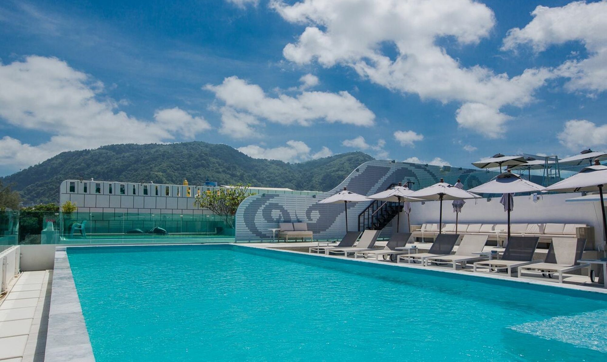 The Bloc Hotel Phuket - Sha Extra Plus Patong Exterior foto